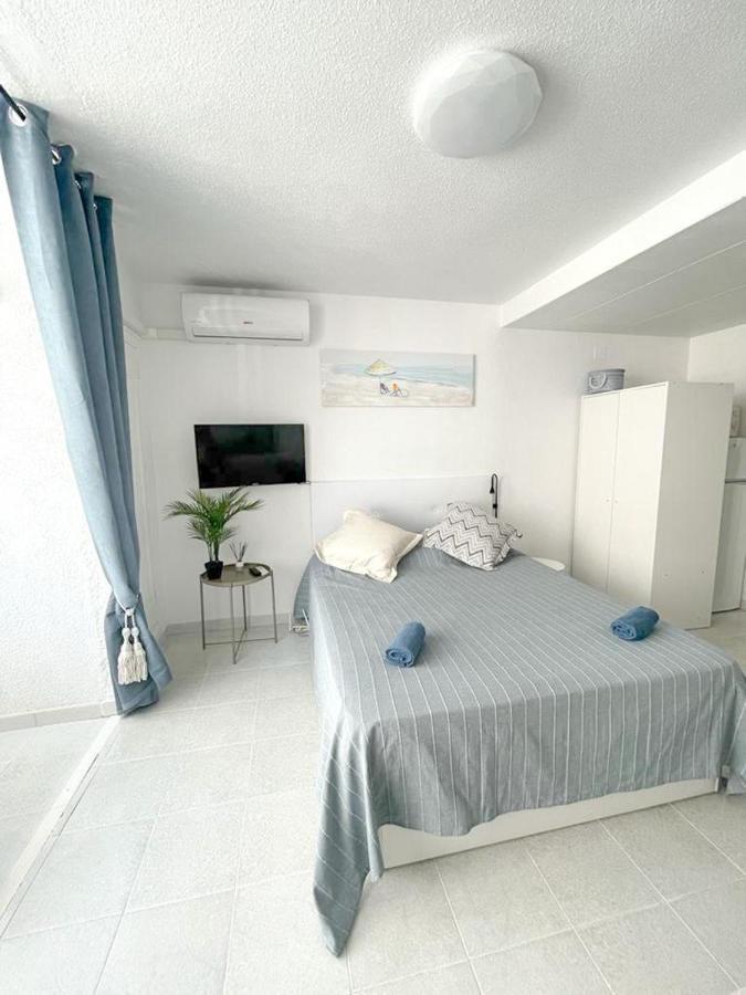 Studio Flat 150M Away From Beach Torrevieja Exterior photo